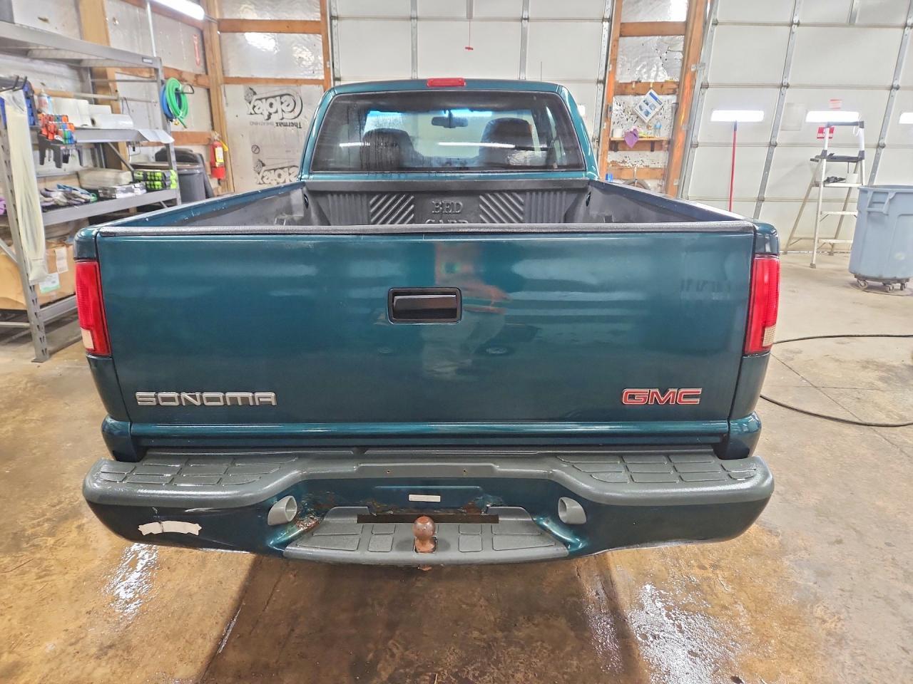 1998 GMC Sonoma