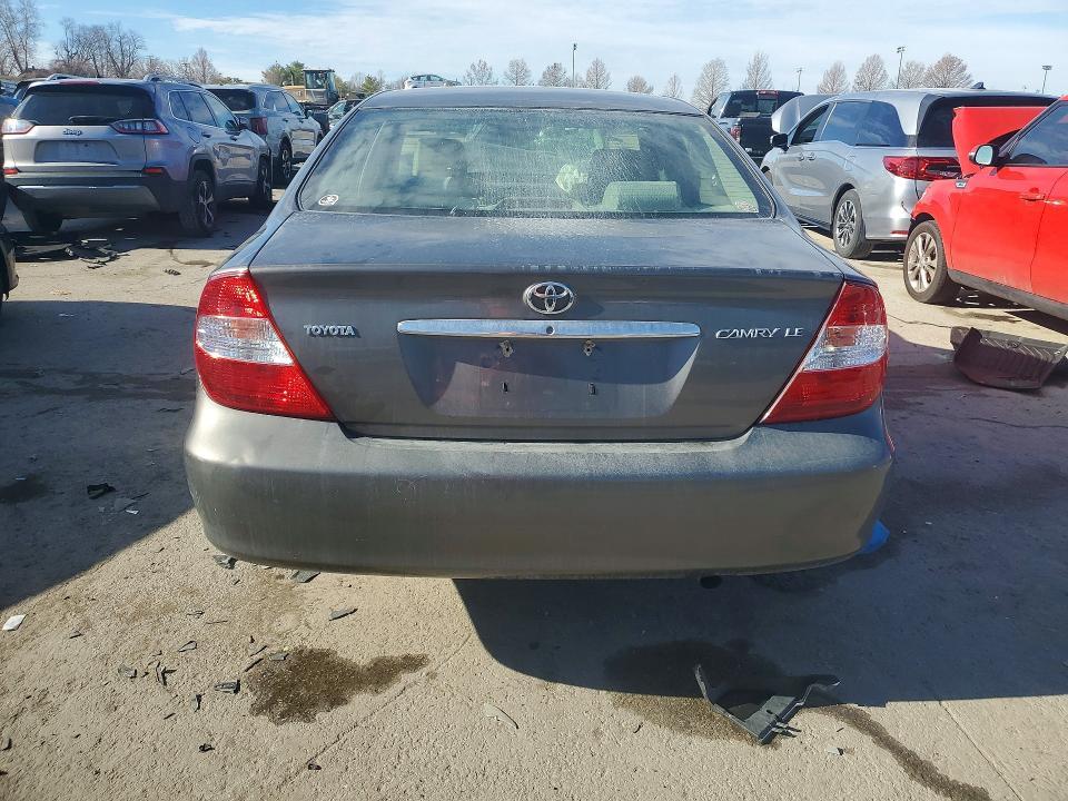 2003 Toyota Camry le