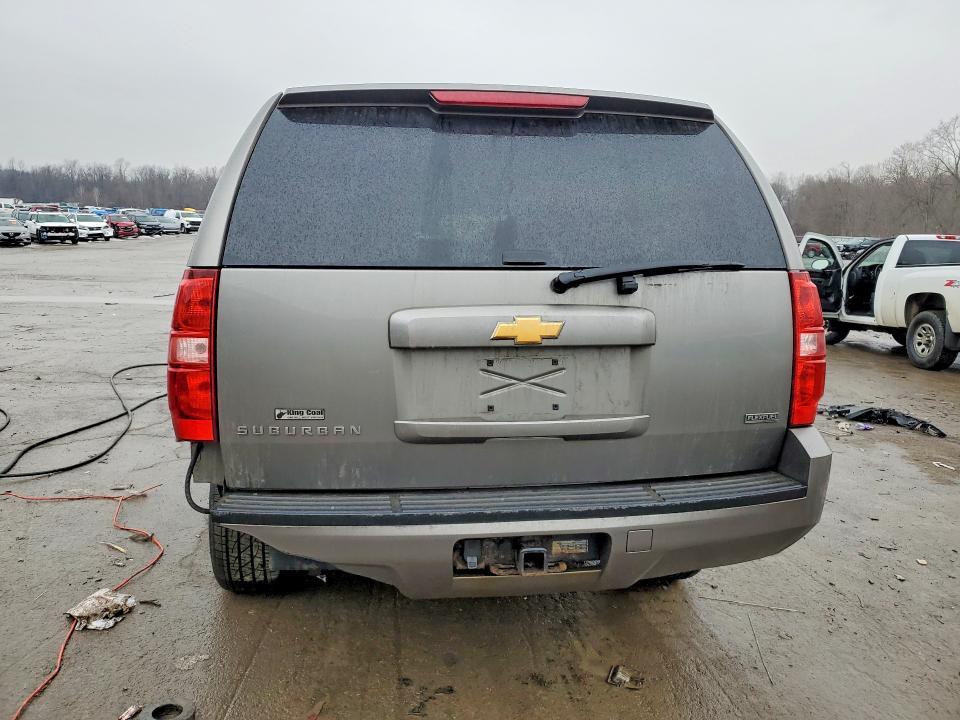 2012 Chevrolet Suburban K1500 ls