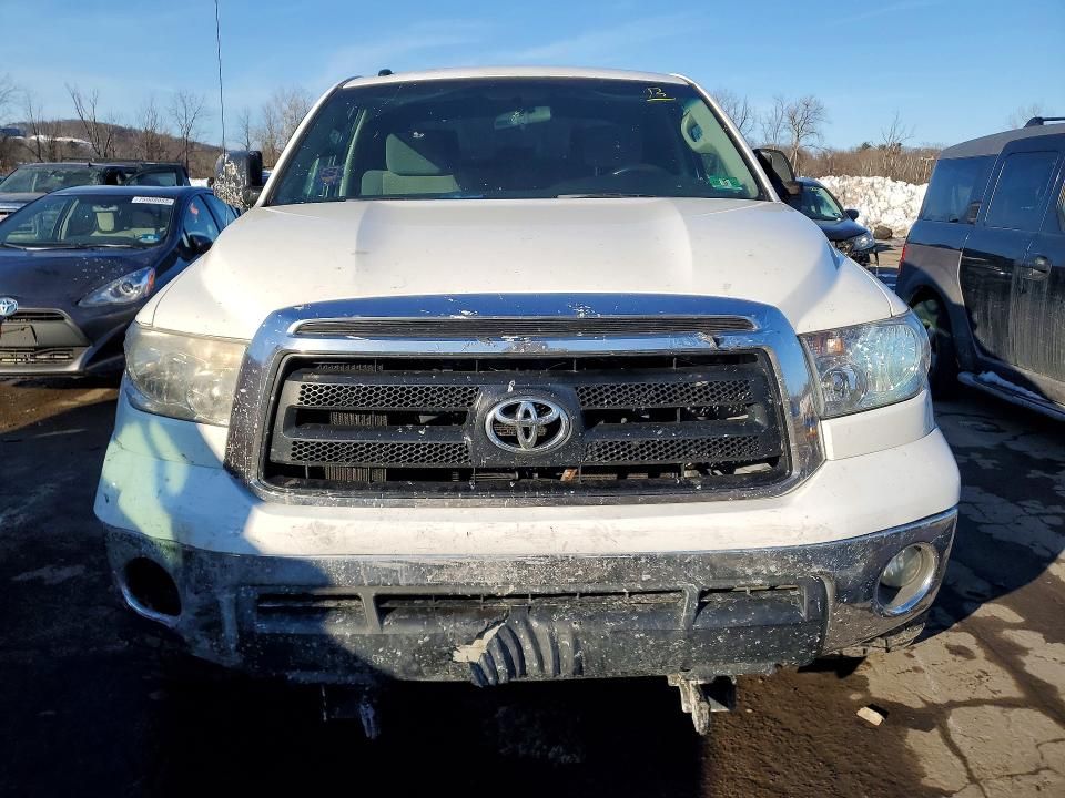 2010 Toyota Tundra Crewmax SR5