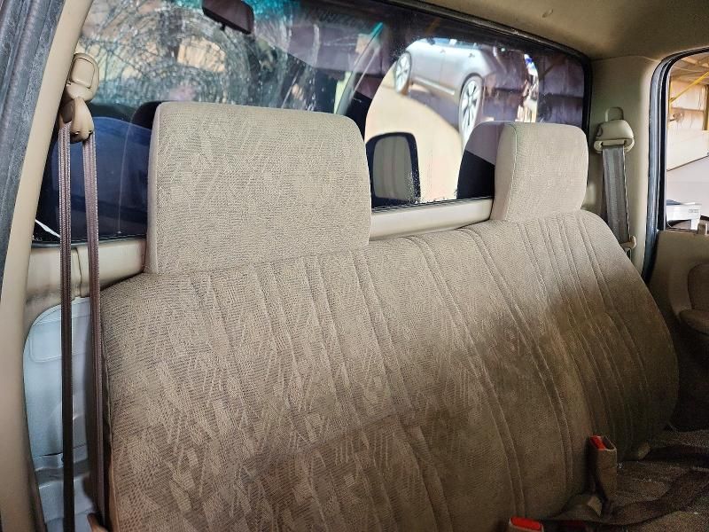 2003 Toyota Tacoma Base