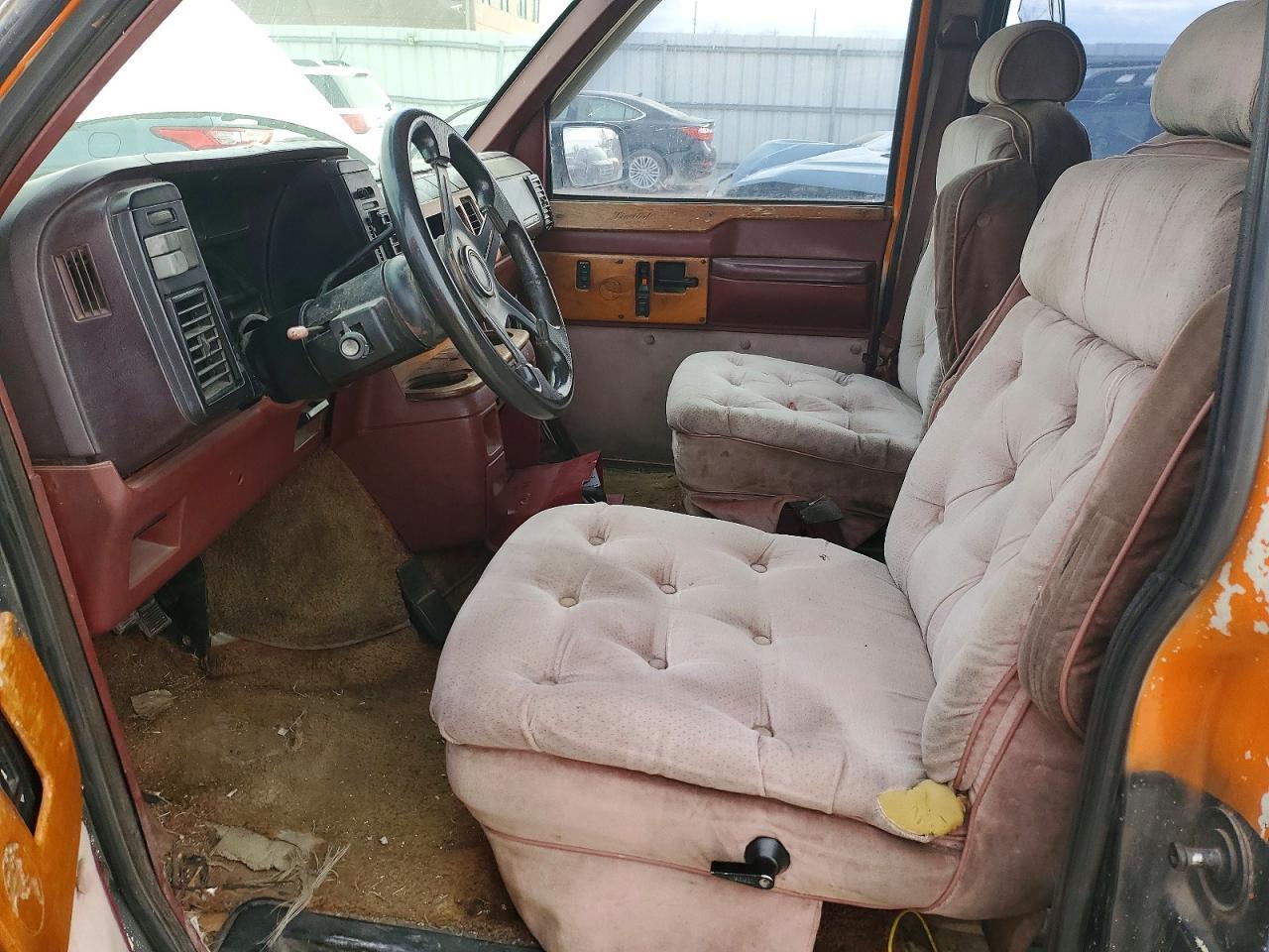 1991 GMC Safari XT