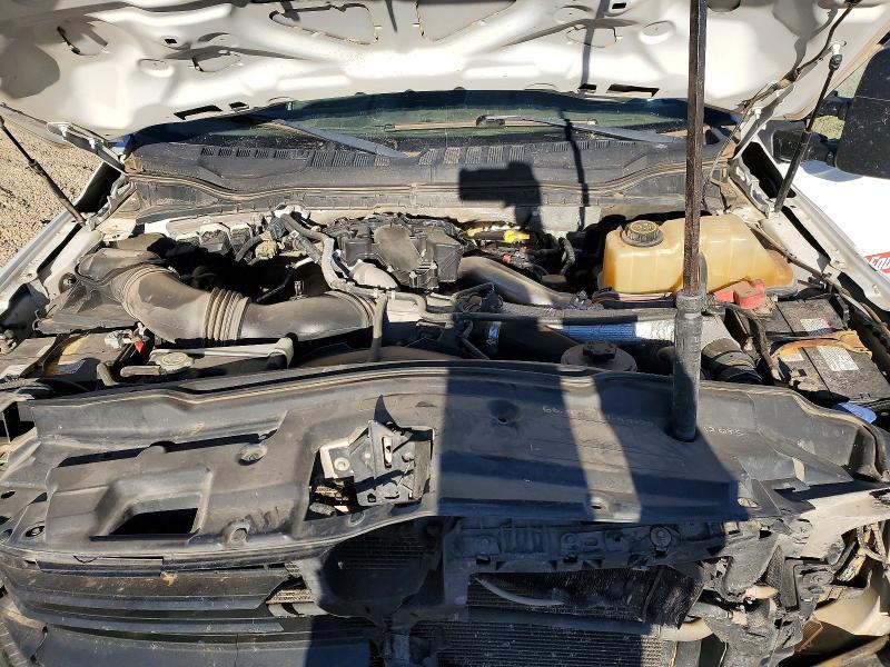 2018 Ford F350 Super Duty Flatbed Truck
