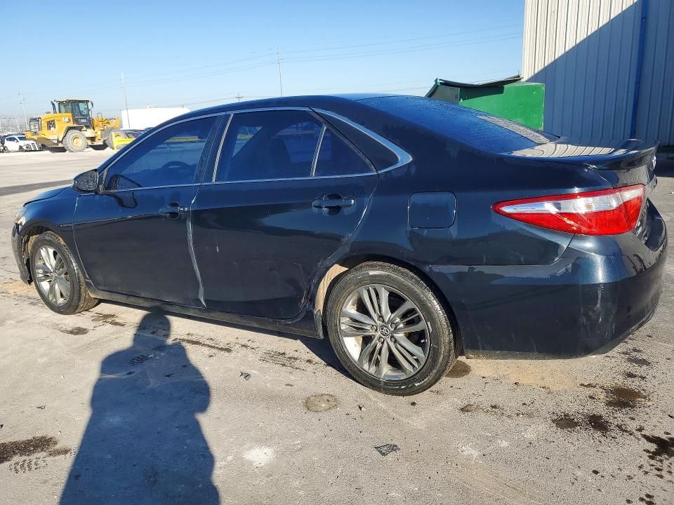 2015 Toyota Camry le