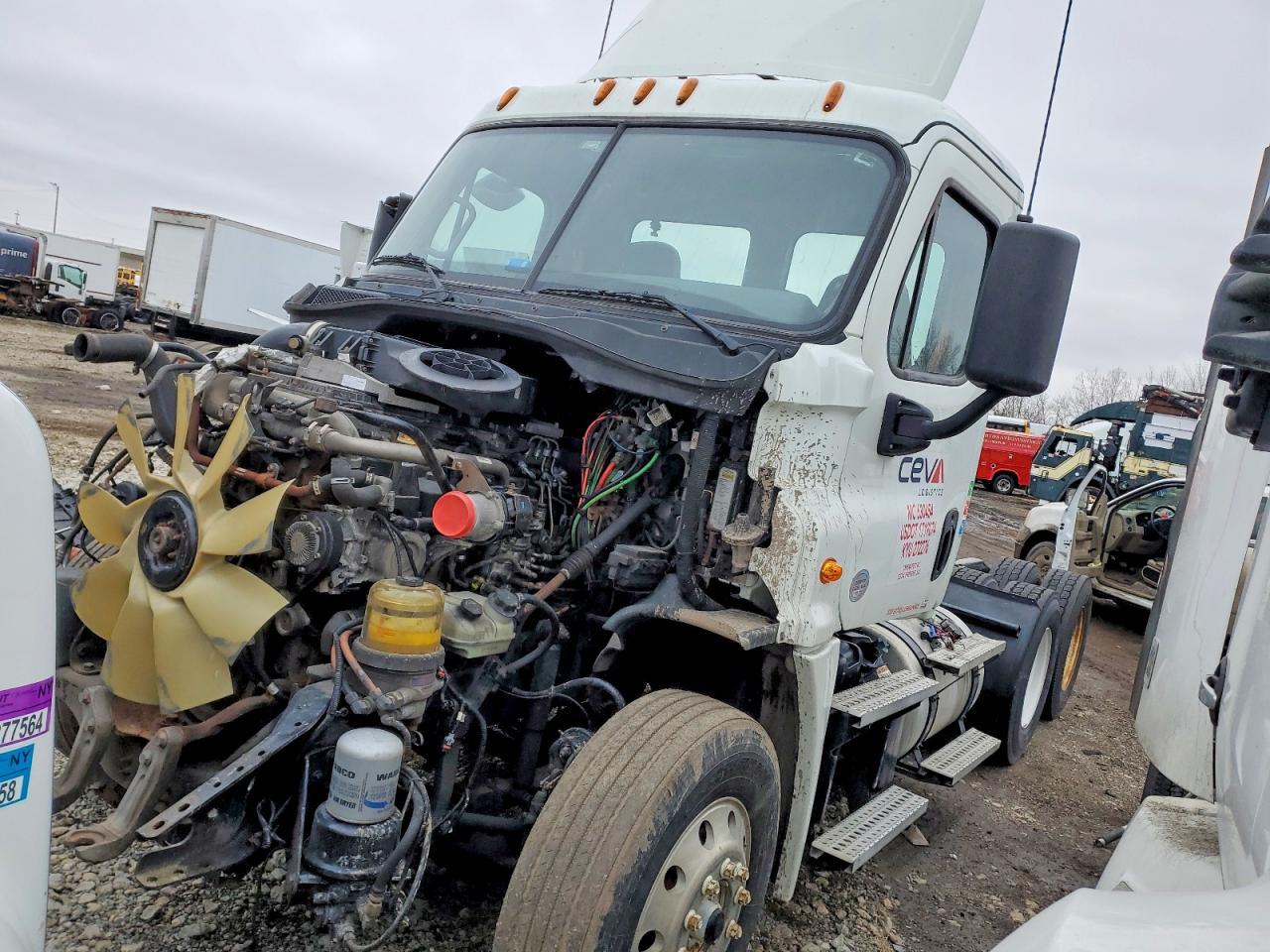 2020 Freigliner 2020 Freightliner Cascadia 126 Semi Truck