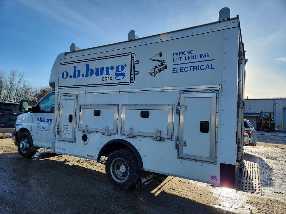 2021 Chev Express G3500