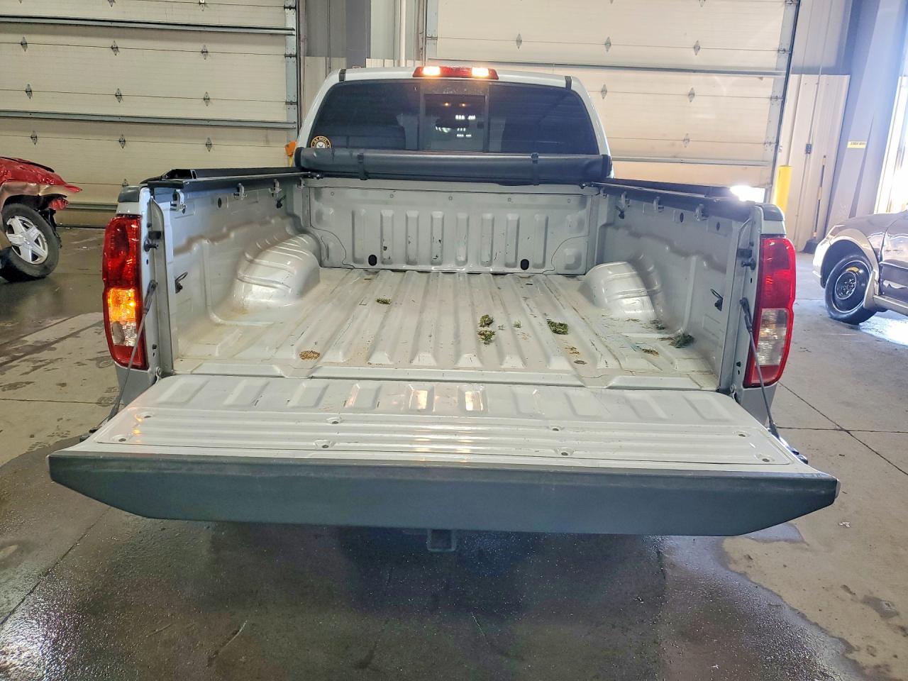 2013 Nissan Frontier SV V6