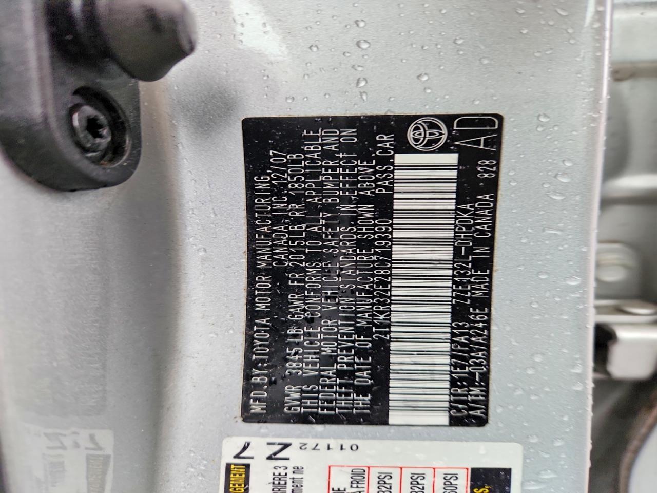 2008 Toyota Matrix Base