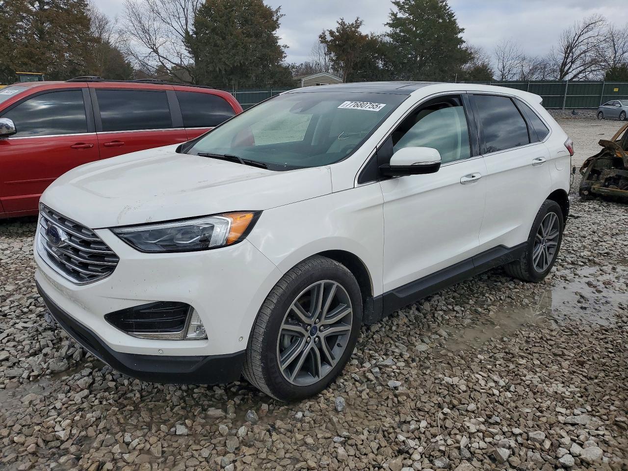 2020 Ford Edge Titanium