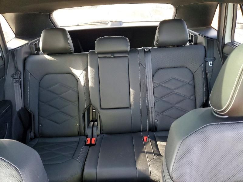 2025 Volkswagen Atlas Cross Sport 2.0t se W/techno