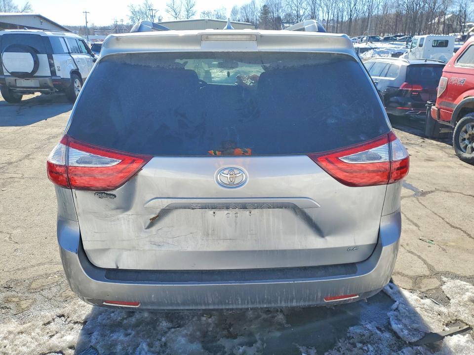 2018 Toyota Sienna