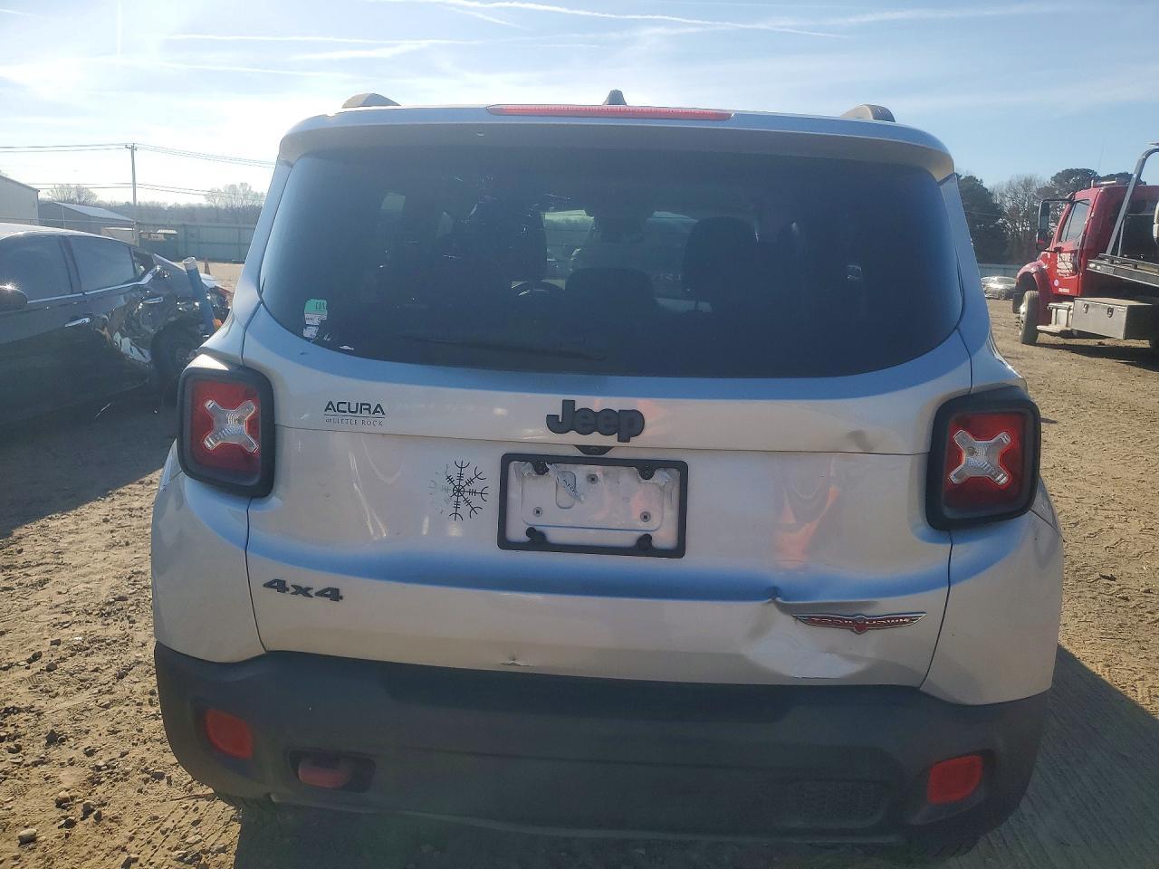 2017 Jeep Renegade Trailhawk