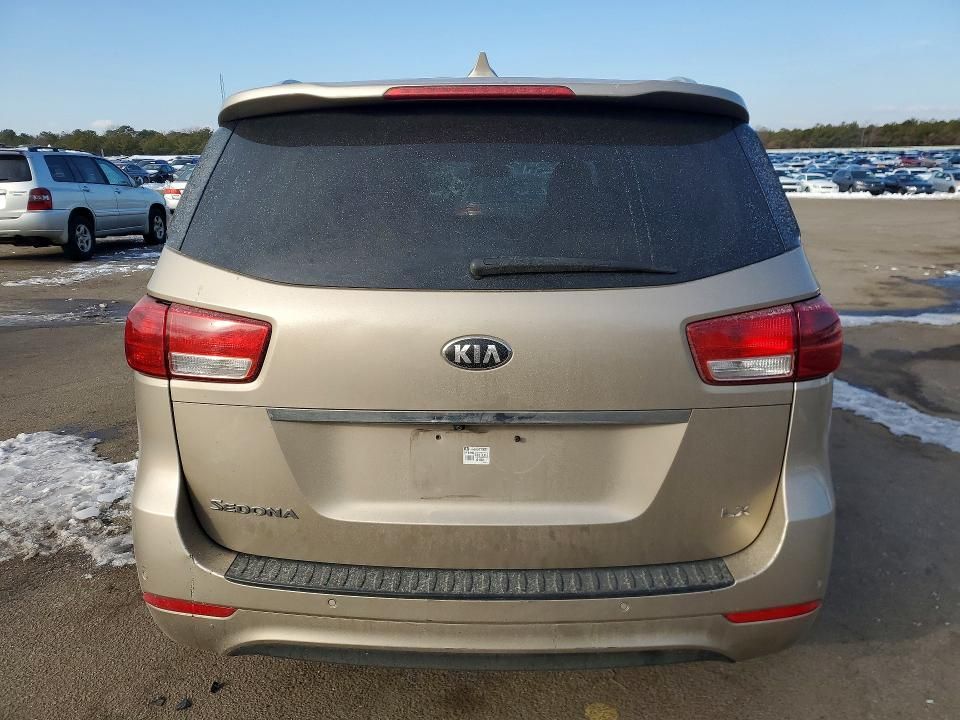 2015 KIA Sedona lx