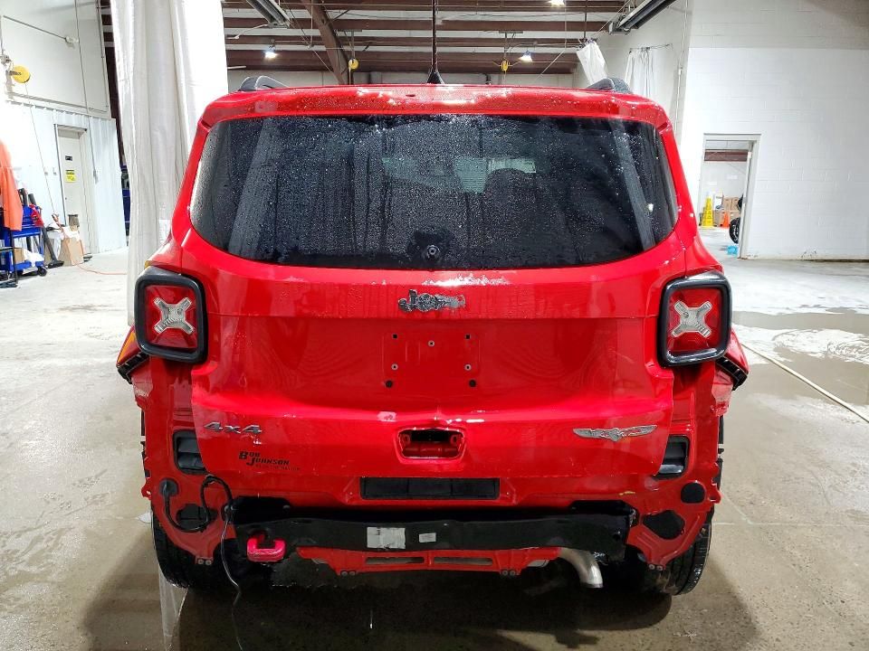 2022 Jeep Renegade Trailhawk