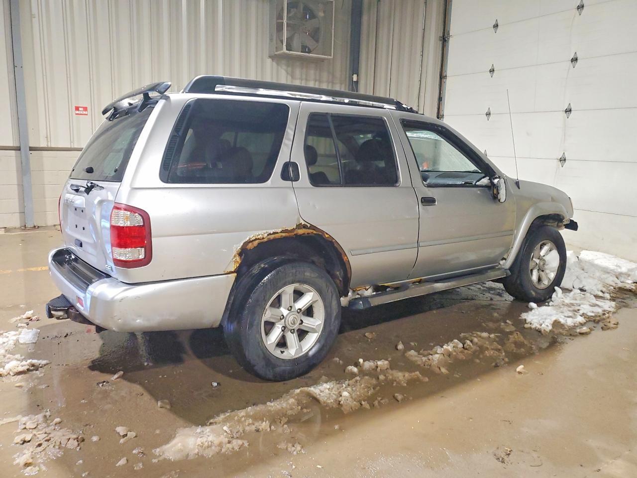 2003 Nissan Pathfinder
