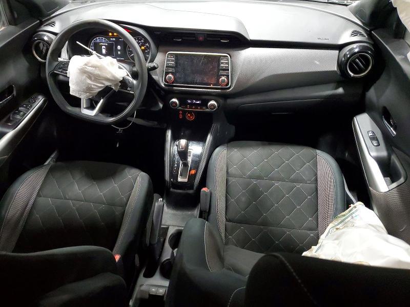2019 Nissan Kicks sv