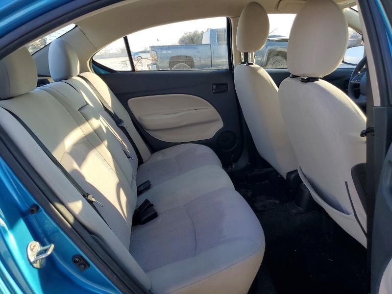 2020 Mitsubishi Mirage G4 es