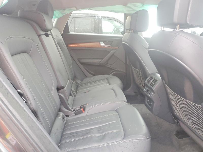2023 Audi Q5 Premium Plus 45