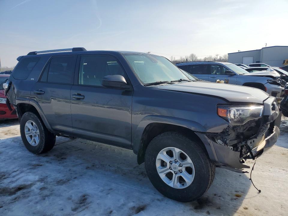 2023 Toyota 4runner SR5