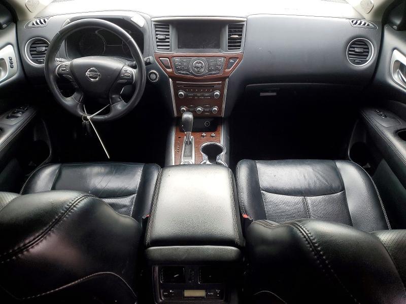 2017 Nissan Pathfinder Platinum