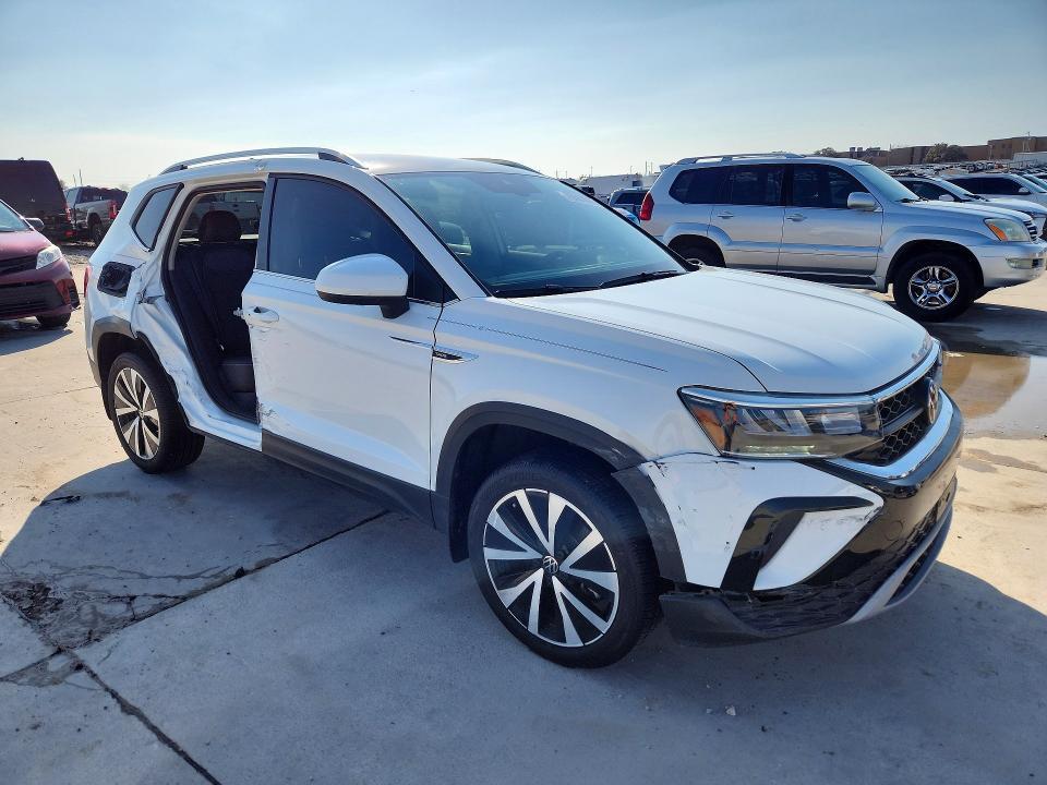 2024 Volkswagen Taos