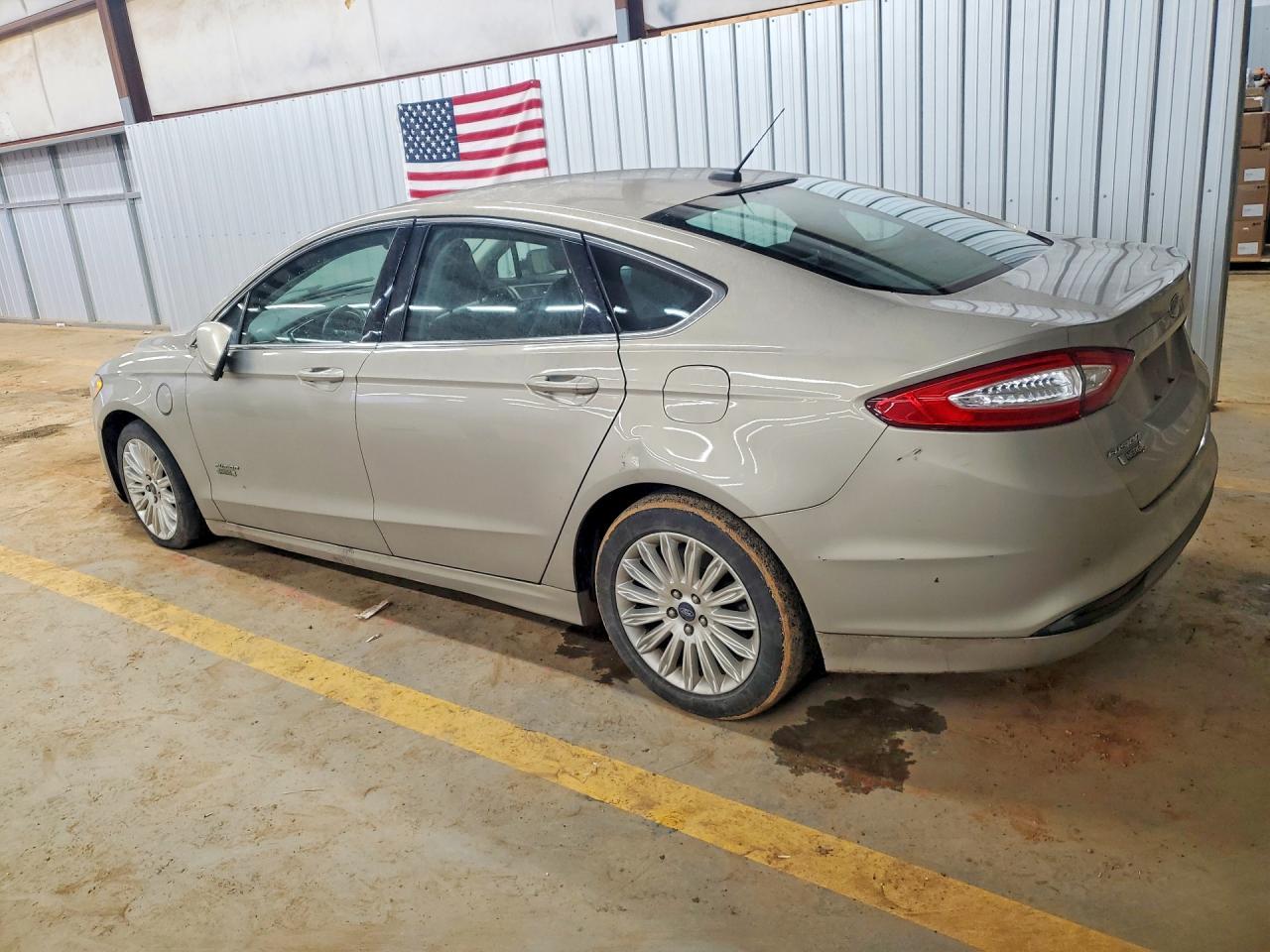 2015 Ford Fusion se Phev