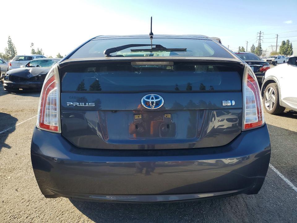 2015 Toyota Prius two