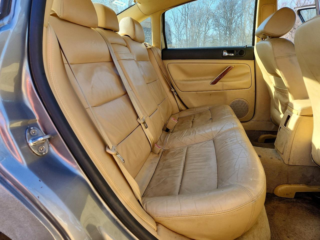 2002 Volkswagen Passat glx