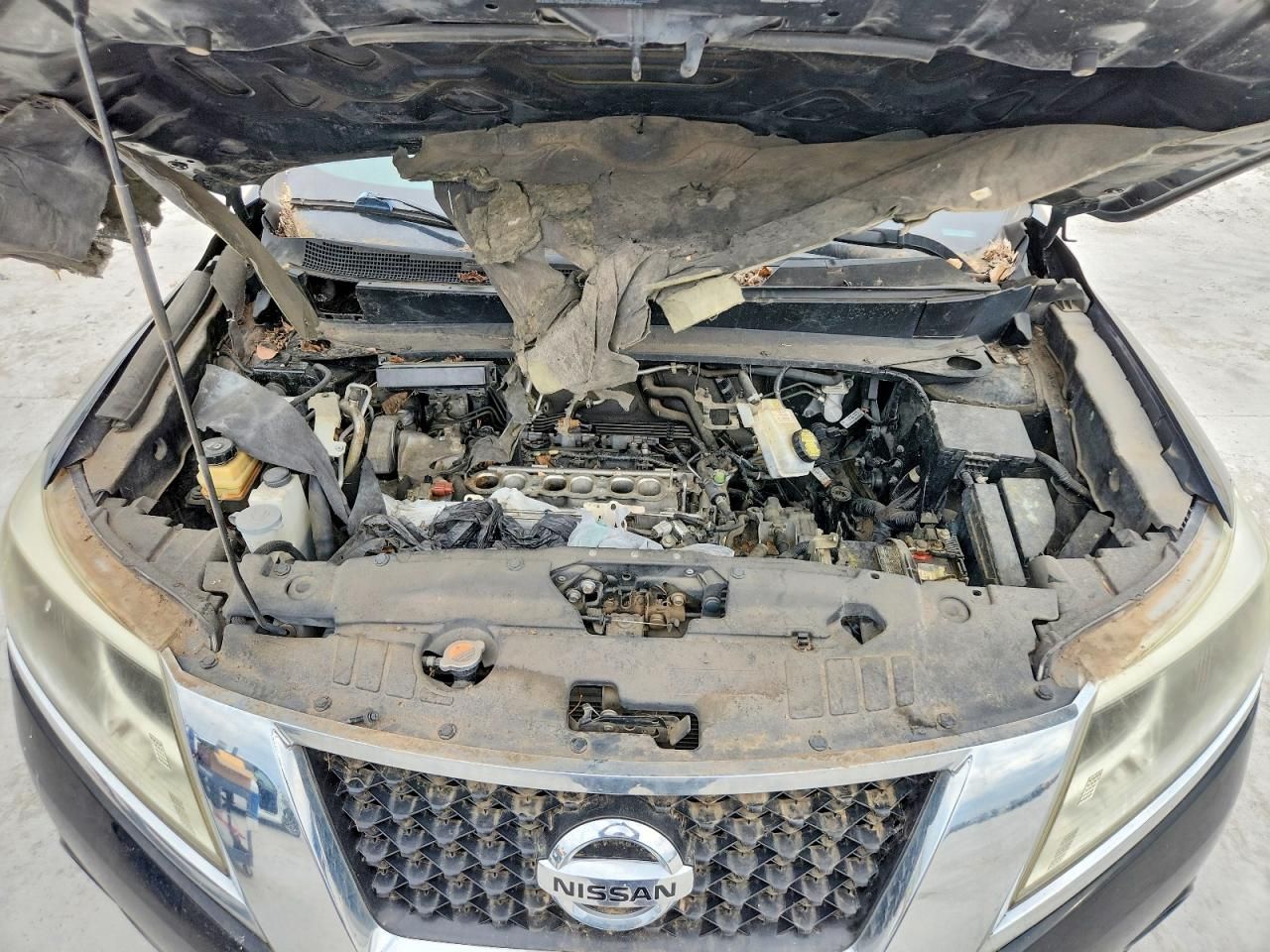 2014 Nissan Pathfinder s