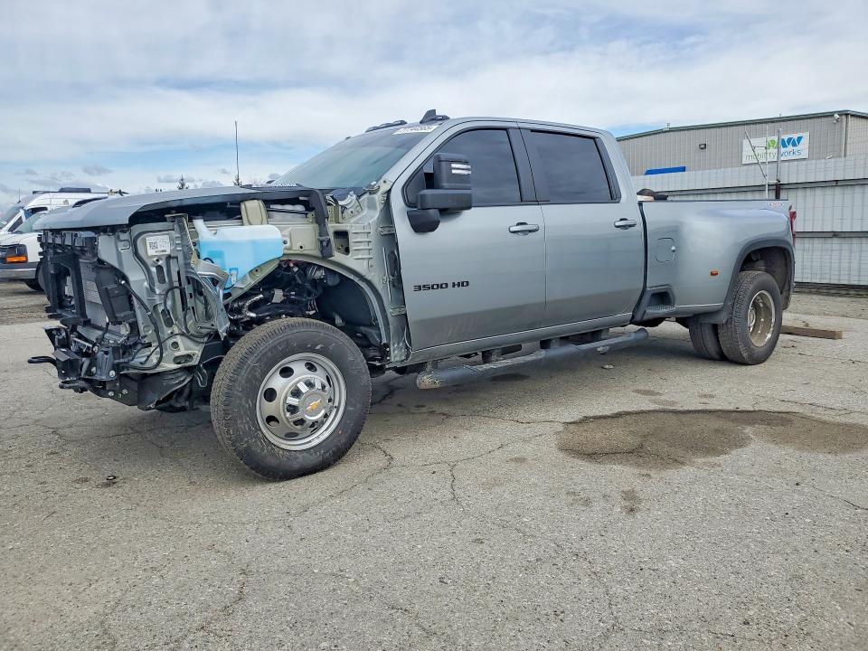 2026 Chevrolet Silverado K3500 lt