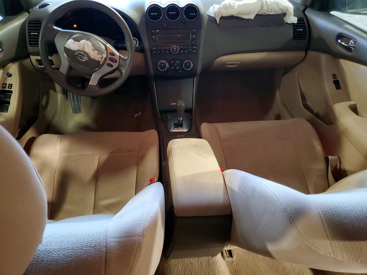 2010 Nissan Altima Base