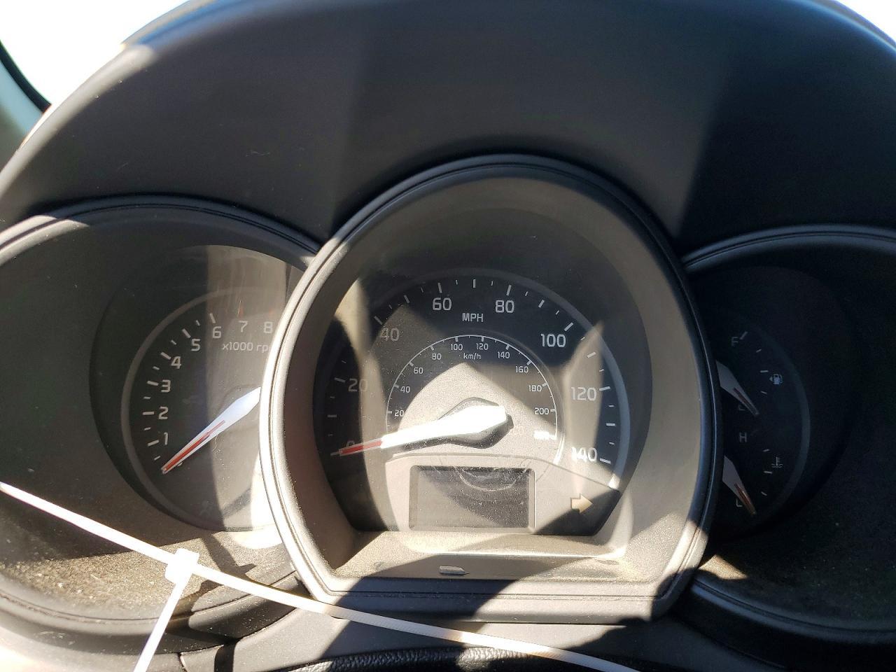 2014 KIA Rio lx