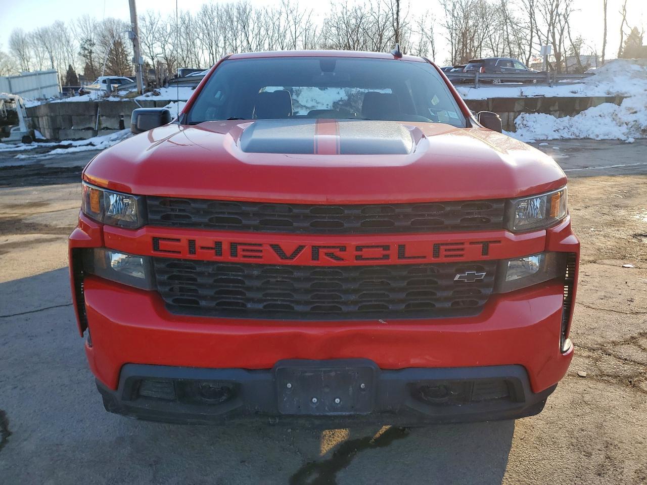 2021 Chevrolet Silverado K1500 Custom
