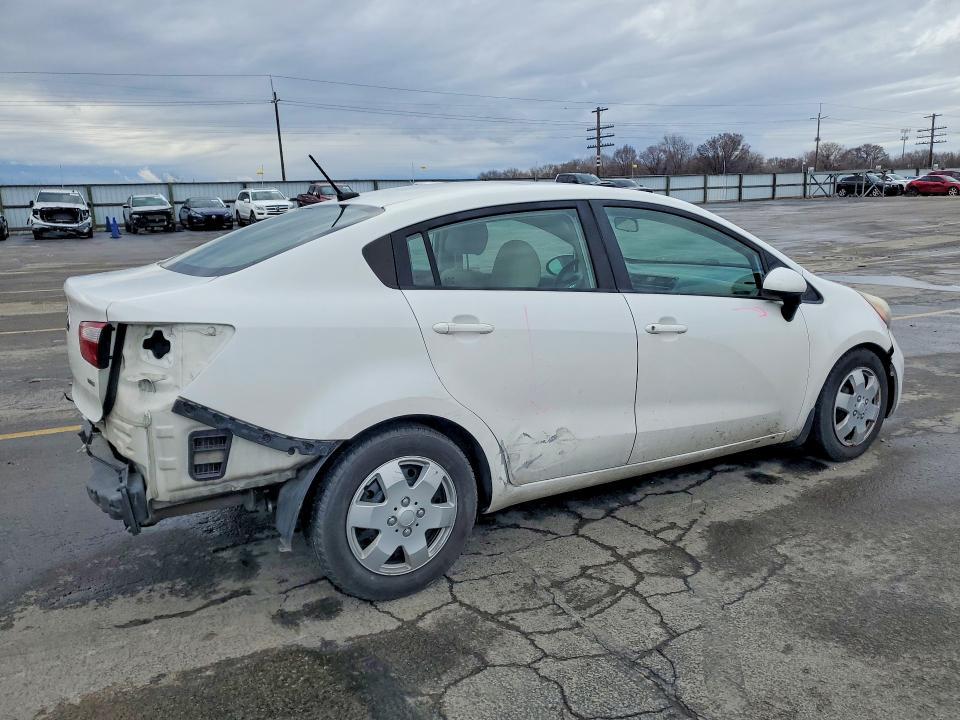 2013 KIA Rio lx