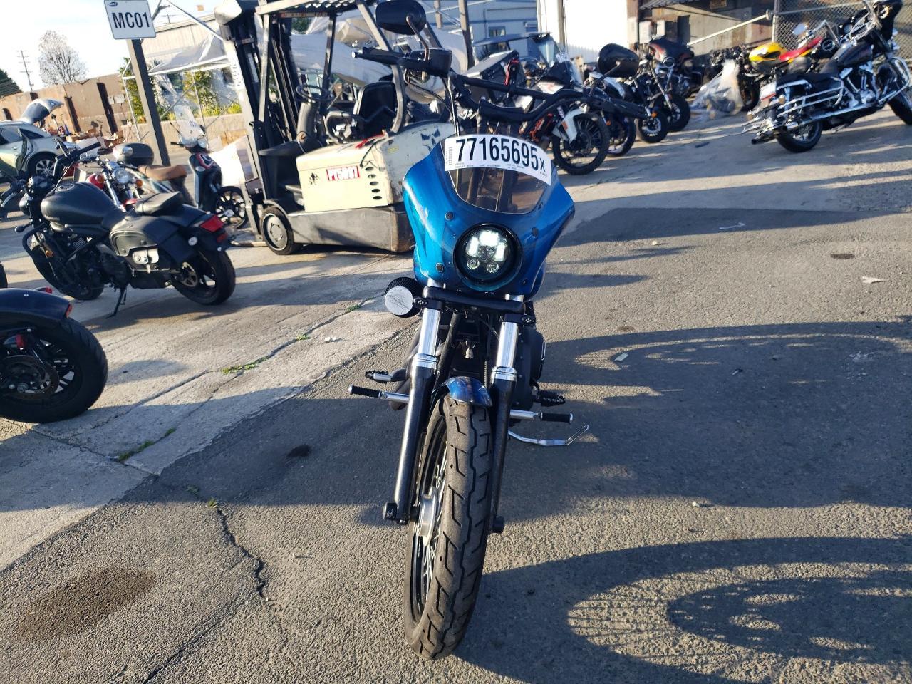 2015 Harley-Davidson Fxdb Dyna Street BOB