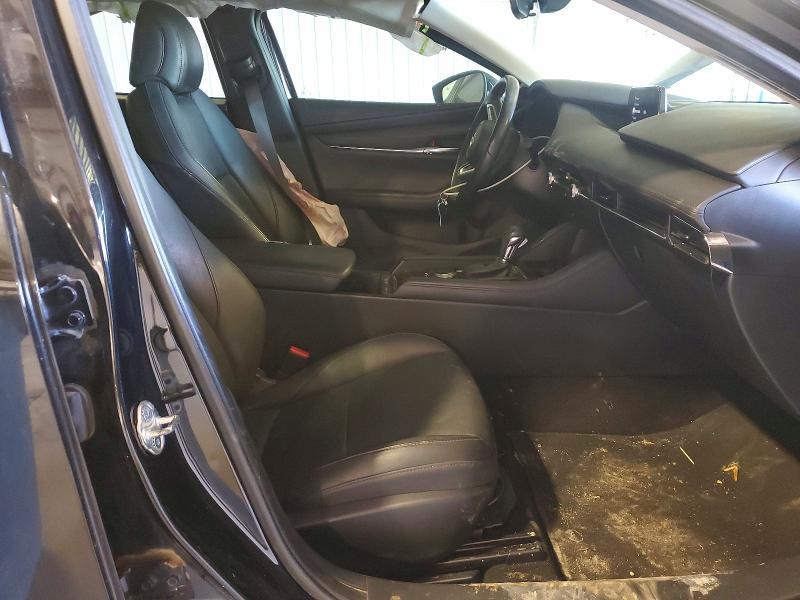 2019 Mazda 3 Select