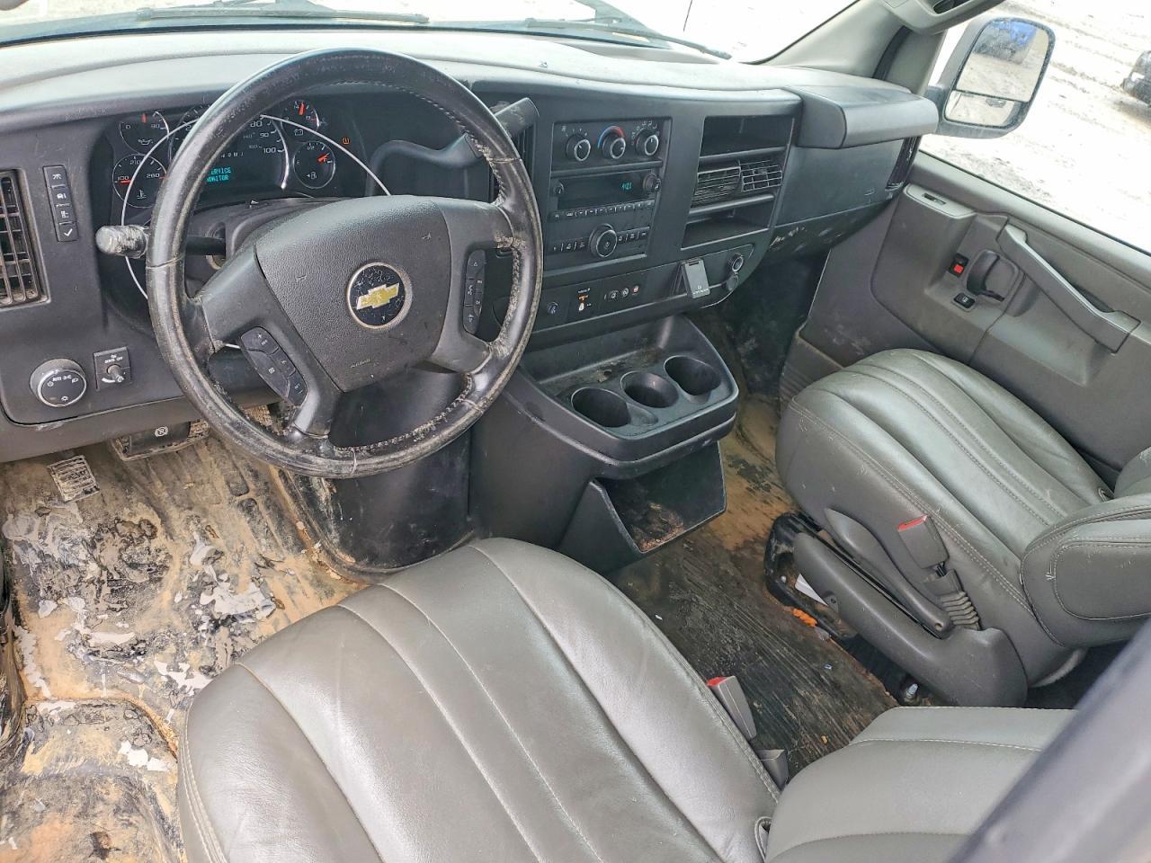 2020 Chevrolet Express 2500 Cargo Utility / Service Van