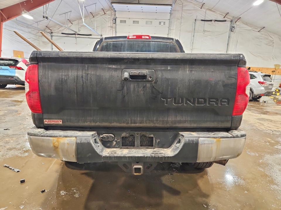 2014 Toyota Tundra SR5