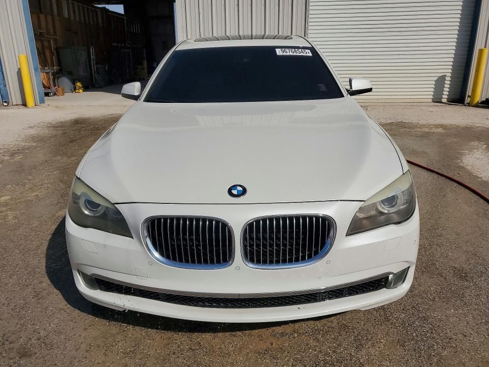 2009 BMW 750 li