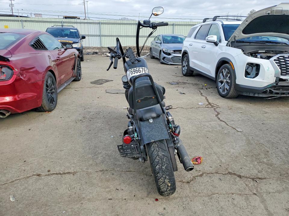 2017 Harley-Davidson XL883 Iron 883
