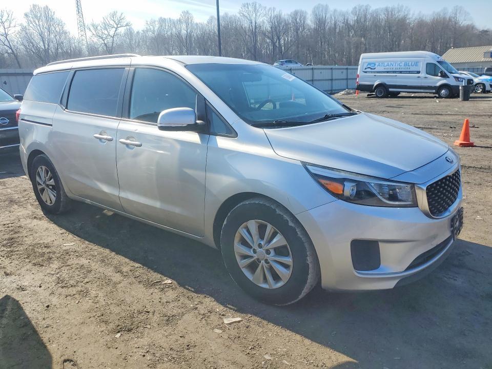 2016 KIA Sedona lx