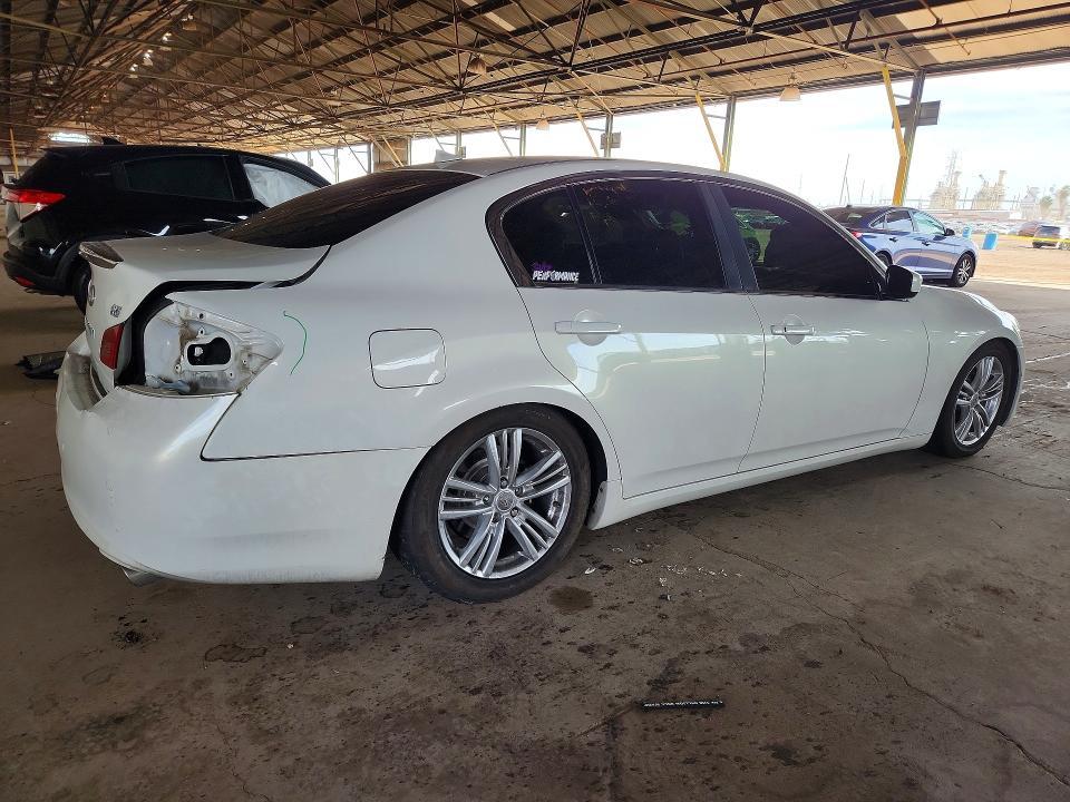 2013 Infinity G37 Base