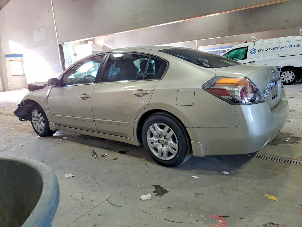2010 Nissan Altima Base