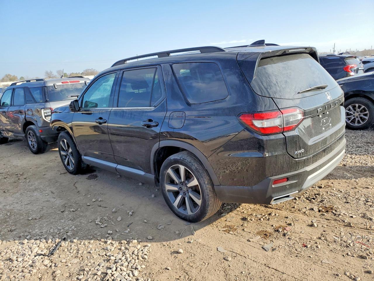 2024 Honda Pilot Touring