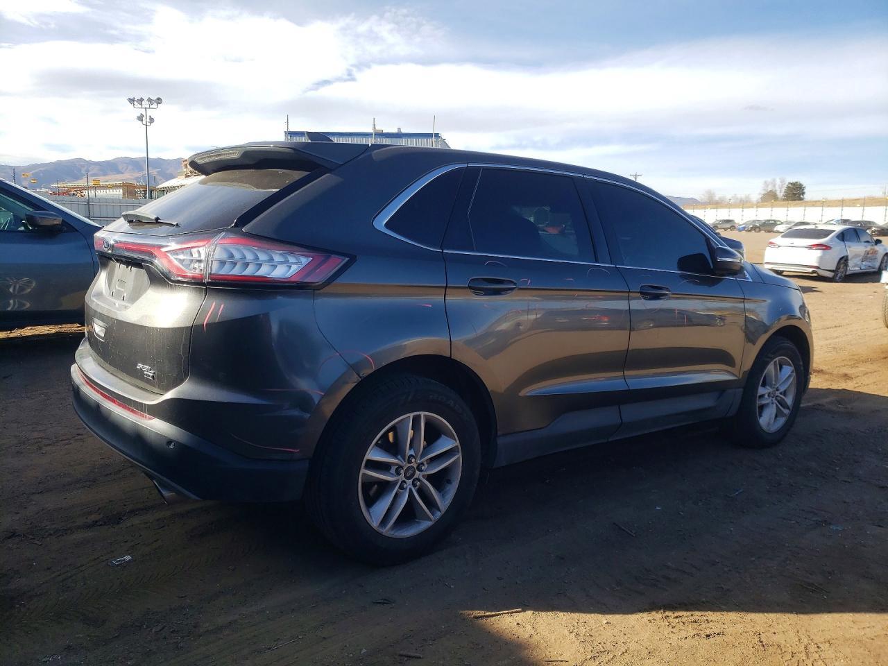 2017 Ford Edge sel