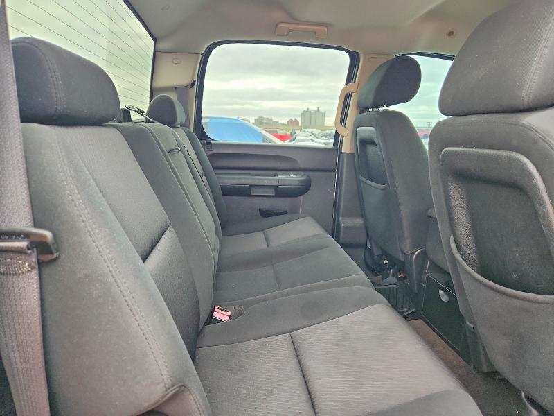 2011 GMC Sierra C2500 sle