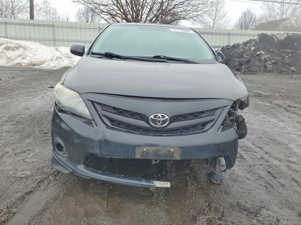 2013 Toyota Corolla s