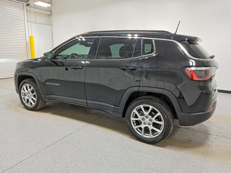 2023 Jeep Compass Latitude lux