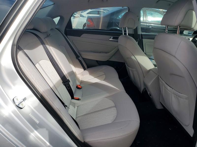 2016 Hyundai Sonata Hybrid