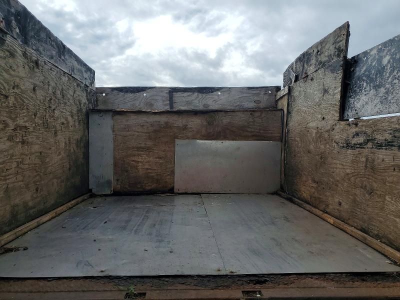 1996 Ford F350 Super Duty Flatbed Truck